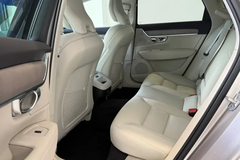 Volvo S90 din 2024 cu 7.500 km - oferta VOL235291 - foto 22