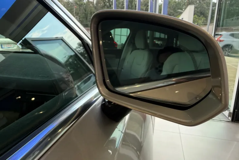 Volvo S90 din 2024 cu 7.500 km - oferta VOL235291 - foto 25