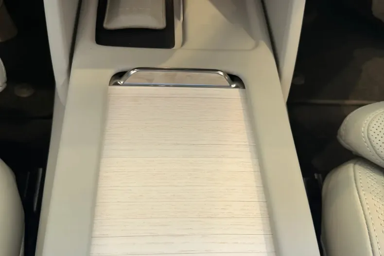 Volvo ES90 din 2025 cu 11.500 km - oferta VOL235292 - foto 15