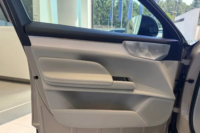 Volvo ES90 din 2025 cu 11.500 km - oferta VOL235292 - foto 24
