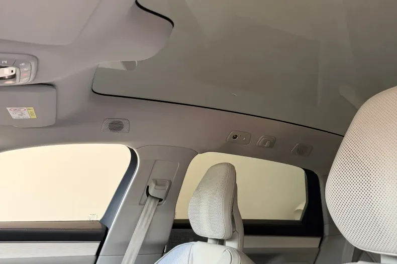 Volvo ES90 din 2025 cu 11.500 km - oferta VOL235292 - foto 25