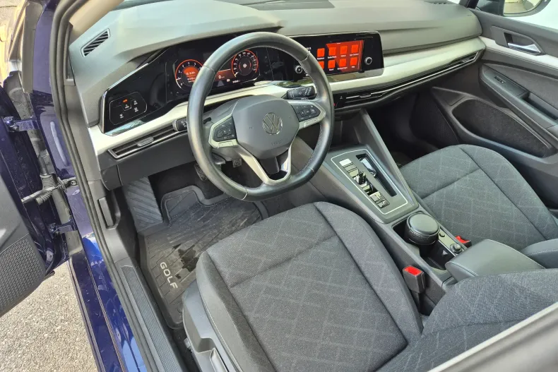 Volkswagen Golf din 2024 cu 34.060 km - oferta VOL235300 - foto 9