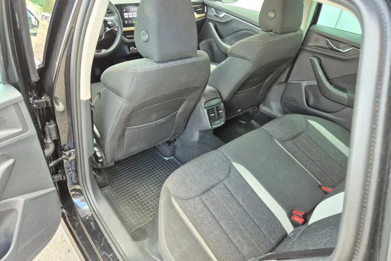 Skoda Kamiq din 2023 cu 60.993 km - oferta SKO235301 - foto 11