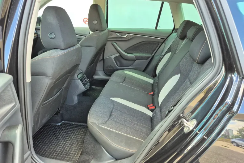 Skoda Kamiq din 2023 cu 60.993 km - oferta SKO235301 - foto 12