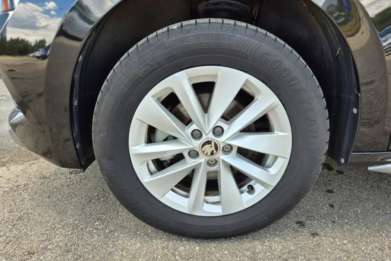 Skoda Kamiq din 2023 cu 60.993 km - oferta SKO235301 - foto 29