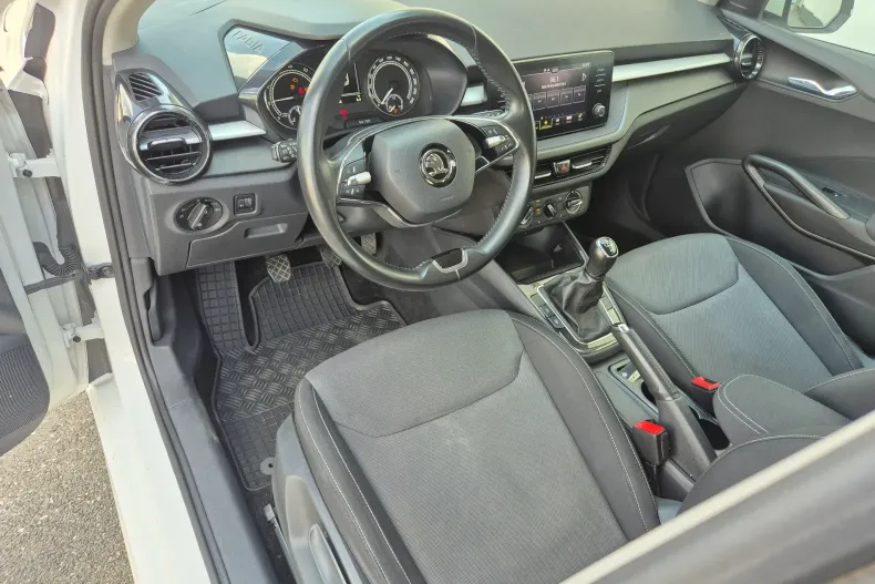 Skoda Fabia din 2022 cu 60.548 km - oferta SKO235302 - foto 9