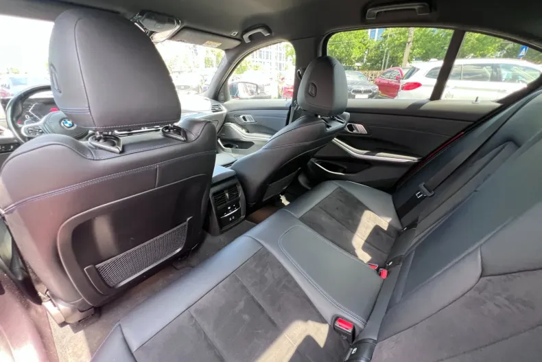 BMW 320d (Seria 3) din 2024 cu 116.387 km - oferta BMW235306 - foto 17