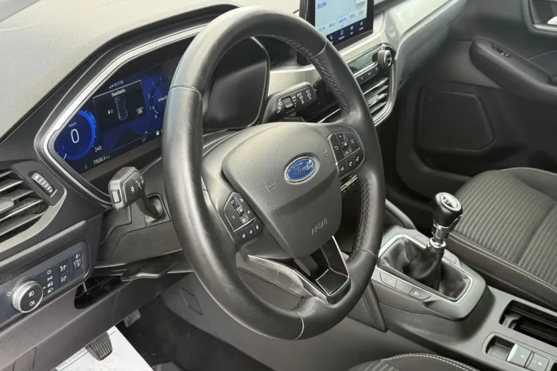 Ford Kuga din 2023 cu 77.020 km - oferta FOR235309 - foto 5