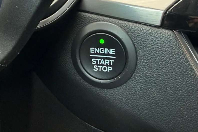 Ford Kuga din 2023 cu 77.020 km - oferta FOR235309 - foto 15