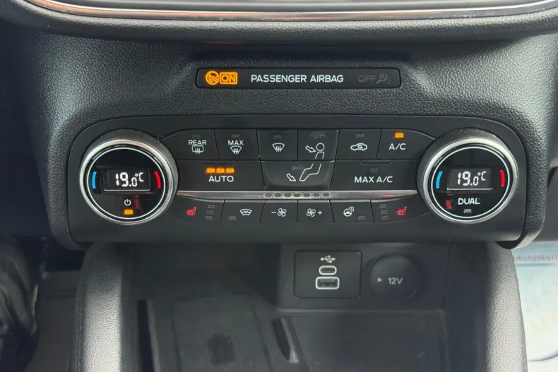 Ford Kuga din 2023 cu 77.020 km - oferta FOR235309 - foto 17