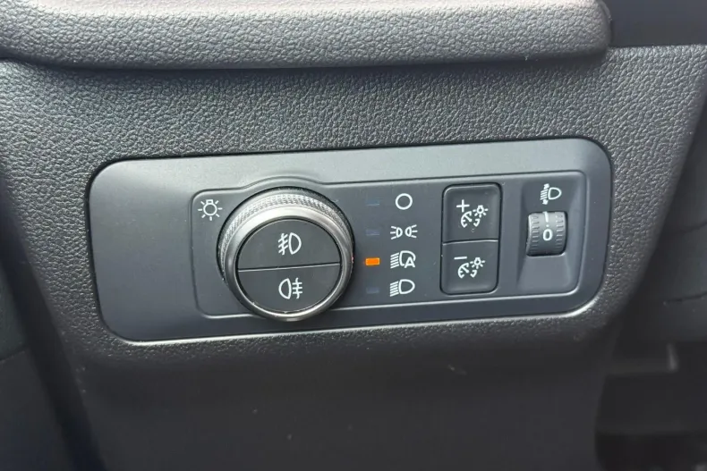 Ford Kuga din 2023 cu 77.020 km - oferta FOR235309 - foto 20