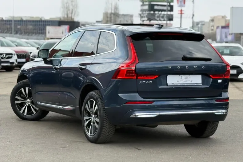 Volvo XC60 din 2022 cu 85.454 km - oferta VOL235312 - foto 12