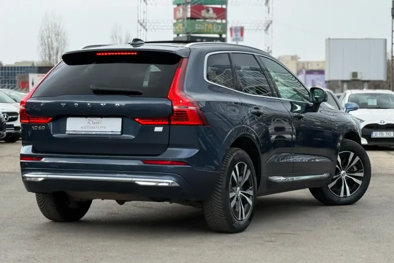Volvo XC60 din 2022 cu 85.454 km - oferta VOL235312 - foto 13