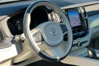 Volvo XC60 din 2020 cu 95.000 km - oferta VOL235314 - foto 18