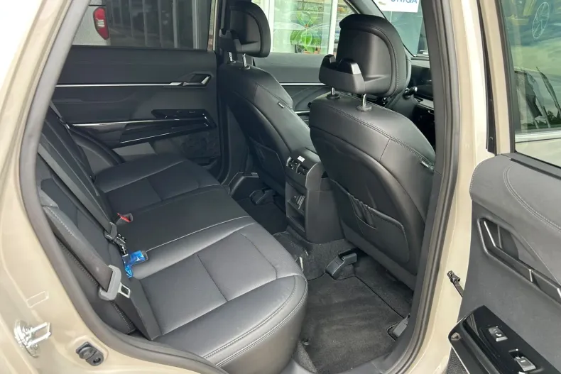 KGM Actyon din 2026 cu 2.000 km - oferta KGM235317 - foto 15