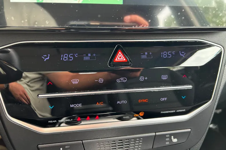 KGM Tivoli din 2025 cu 2.500 km - oferta KGM235319 - foto 19