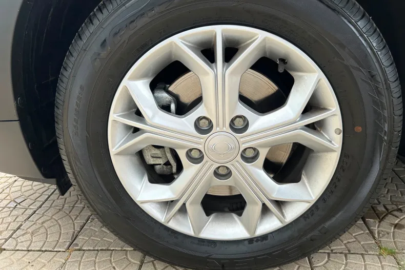 KGM Tivoli din 2025 cu 2.500 km - oferta KGM235319 - foto 29