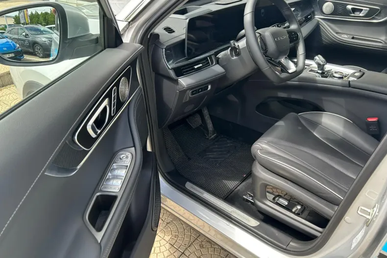Chery Tiggo 7 din 2025 cu 5.743 km - oferta CHE235320 - foto 7