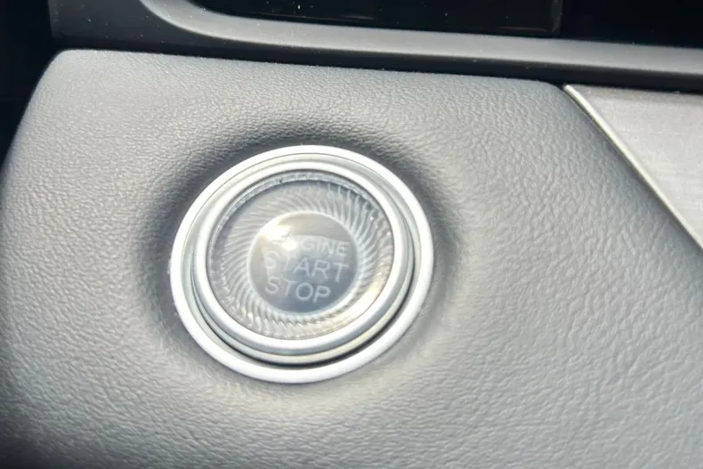 Chery Tiggo 7 din 2025 cu 5.743 km - oferta CHE235320 - foto 10