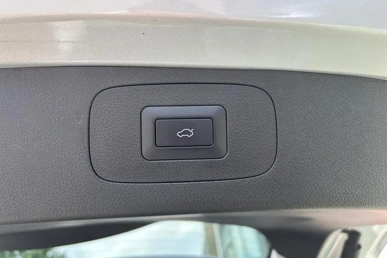 Chery Tiggo 7 din 2025 cu 5.743 km - oferta CHE235320 - foto 13
