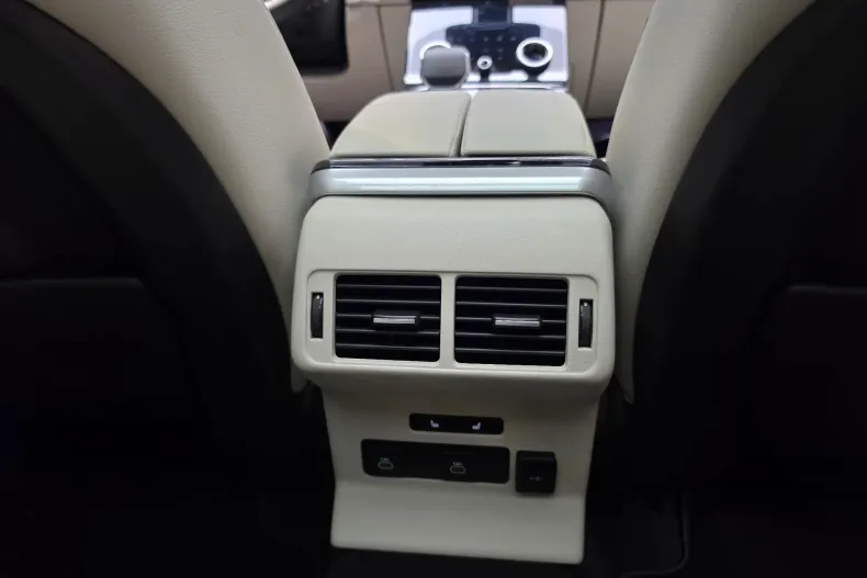 Land Rover Range Rover Velar din 2022 cu 167.500 km - oferta LAN235327 - foto 19