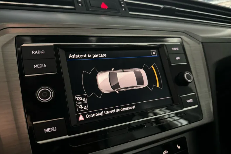 Volkswagen Passat din 2020 cu 51.593 km - oferta VOL235330 - foto 12
