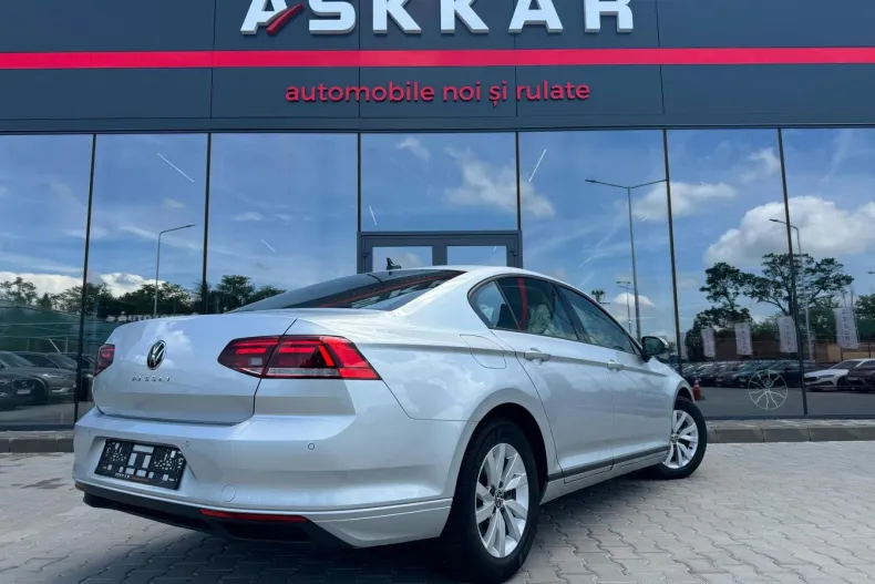 Volkswagen Passat din 2020 cu 51.593 km - oferta VOL235330 - foto 17