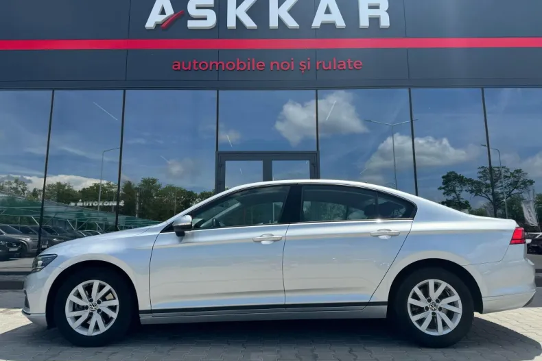 Volkswagen Passat din 2020 cu 51.593 km - oferta VOL235330 - foto 21