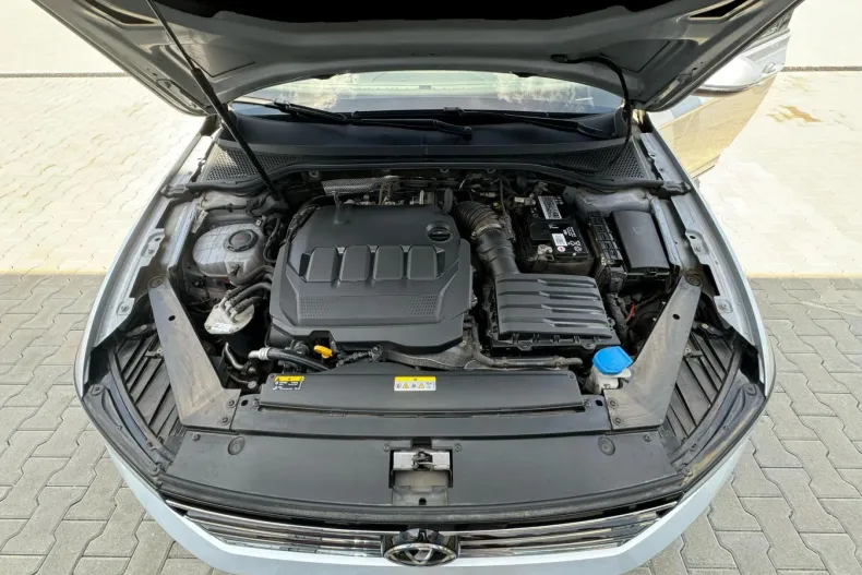Volkswagen Passat din 2020 cu 51.593 km - oferta VOL235330 - foto 35