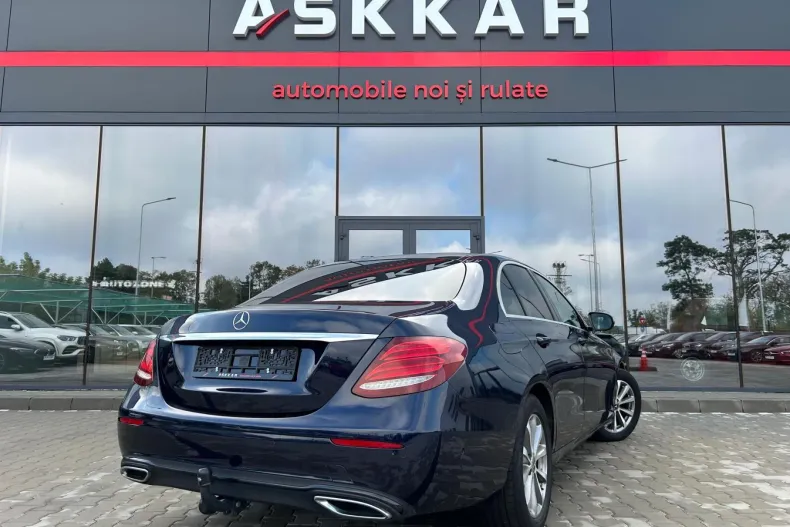 Mercedes-Benz E 200 (Clasa E) din 2020 cu 86.706 km - oferta MER235331 - foto 14
