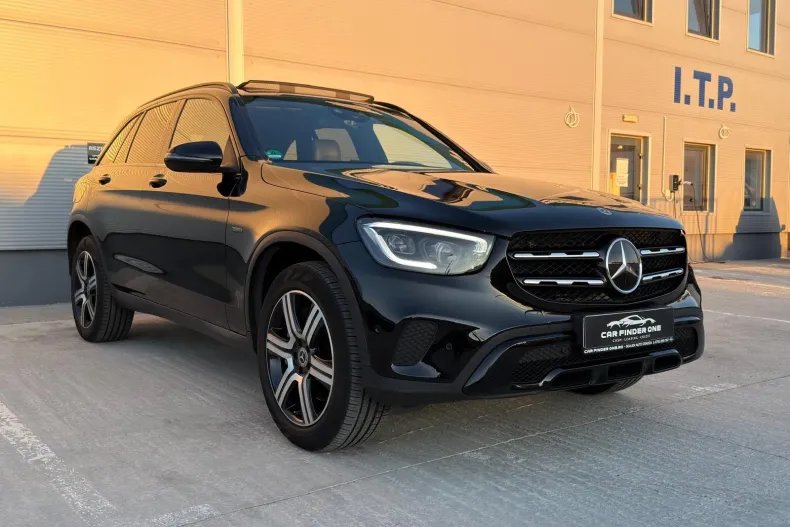 Mercedes-Benz GLC (Clasa GLC) din 2021 cu 132.976 km - oferta MER235334 - foto 1