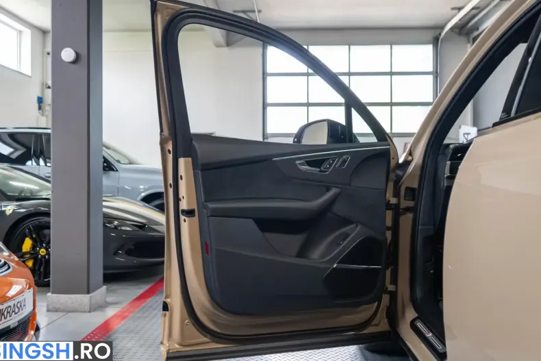 Audi SQ7 din 2024 cu 120 km - oferta AUD235340 - foto 9