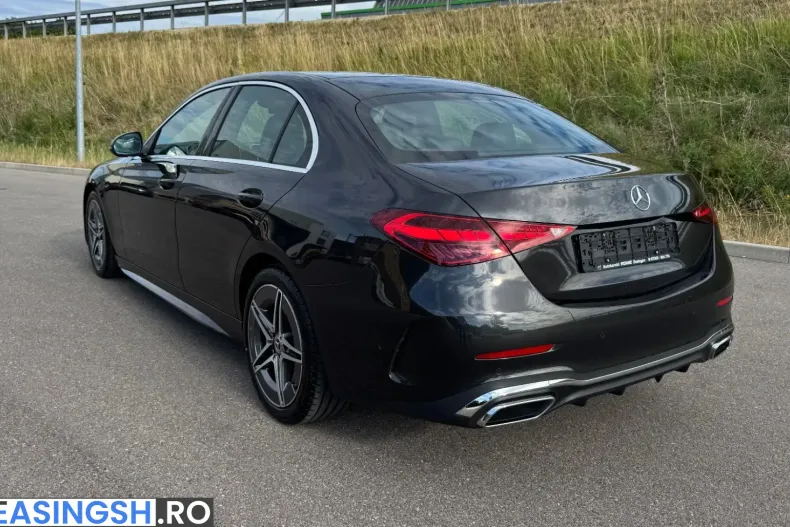 Mercedes-Benz C 300 (Clasa C) din 2025 cu 7.800 km - oferta MER235349 - foto 5