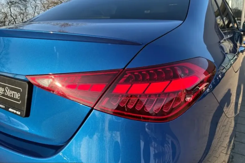 Mercedes-Benz C 300 (Clasa C) din 2024 cu 44.900 km - oferta MER235356 - foto 10