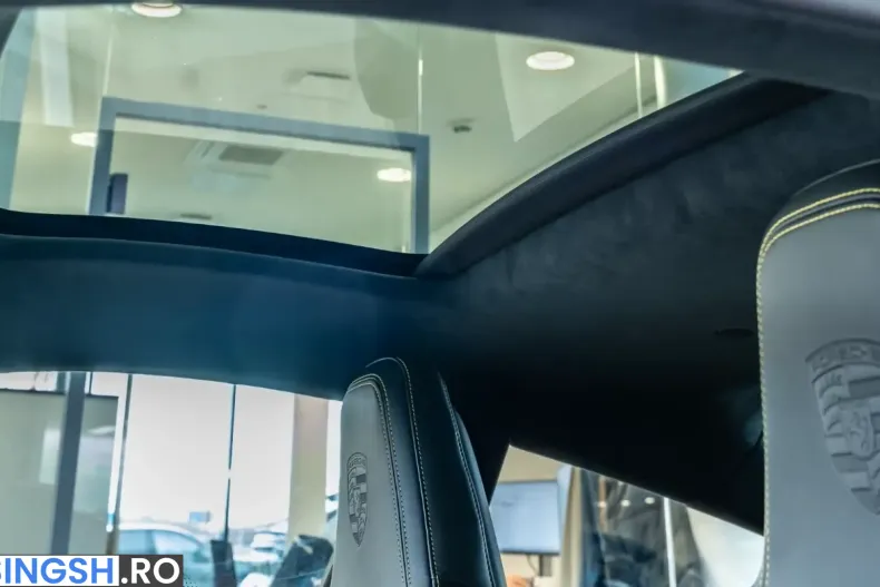 Porsche 992 din 2026 cu 51 km - oferta POR235363 - foto 24