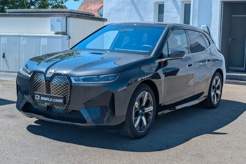 BMW iX din 2023 cu 147.038 km - oferta BMW235368 - foto 1