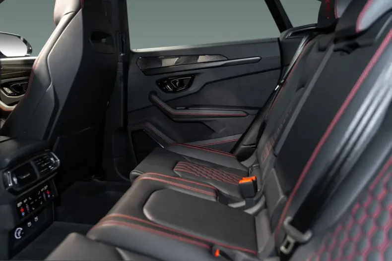 Lamborghini Urus din 2025 cu 17.963 km - oferta LAM235370 - foto 8