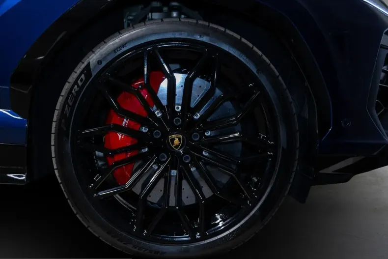 Lamborghini Urus din 2025 cu 17.963 km - oferta LAM235370 - foto 9