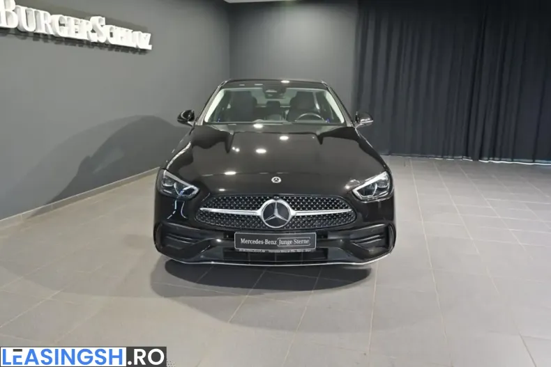 Mercedes-Benz C 300 (Clasa C) din 2024 cu 14.300 km - oferta MER235375 - foto 11