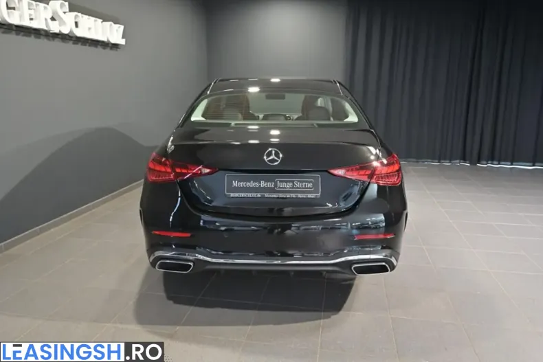 Mercedes-Benz C 300 (Clasa C) din 2024 cu 14.300 km - oferta MER235375 - foto 12