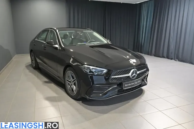 Mercedes-Benz C 300 (Clasa C) din 2024 cu 14.300 km - oferta MER235375 - foto 26