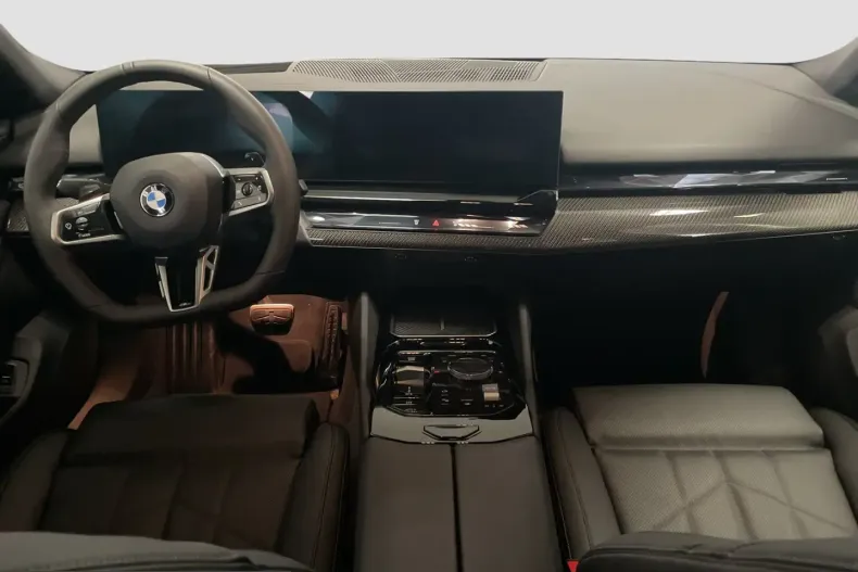 BMW 520 (Seria 5) din 2025 cu 25.542 km - oferta BMW235381 - foto 12