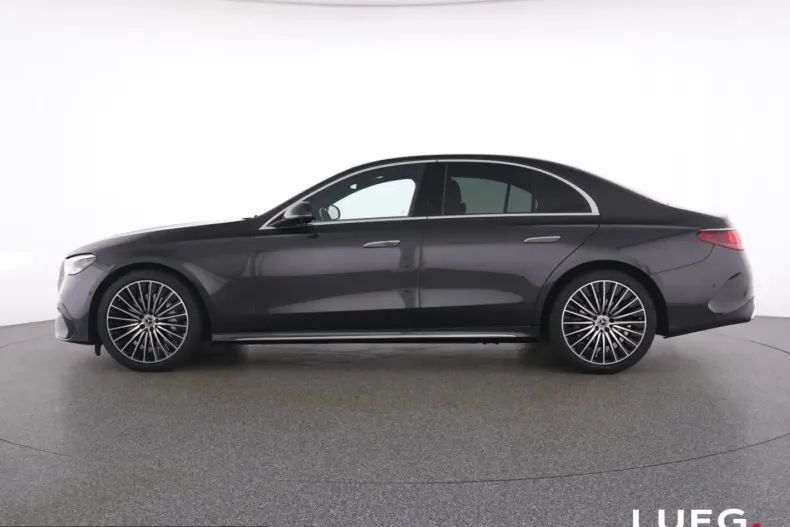 Mercedes-Benz E 220 (Clasa E) din 2025 cu 13.160 km - oferta MER235386 - foto 11