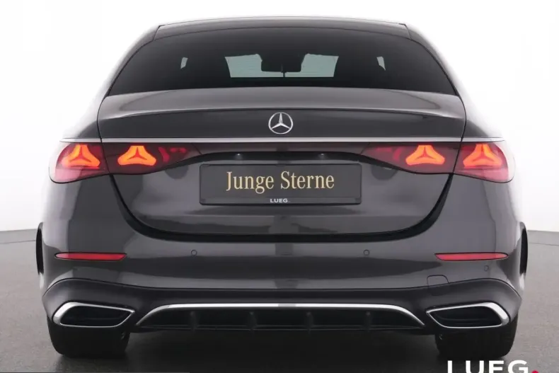 Mercedes-Benz E 220 (Clasa E) din 2025 cu 13.160 km - oferta MER235386 - foto 16