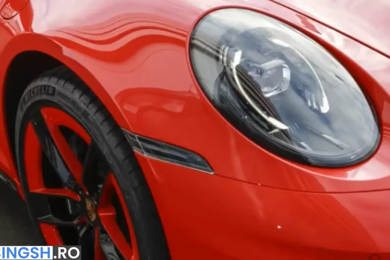Porsche 992 din 2026 cu 2.150 km - oferta POR235388 - foto 9