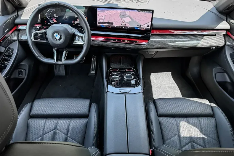 BMW 520 (Seria 5) din 2025 cu 42.664 km - oferta BMW235391 - foto 9