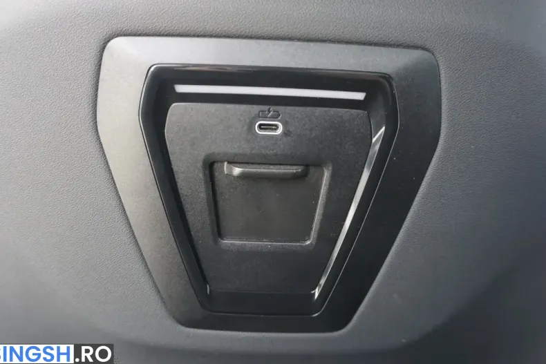 BMW 520 (Seria 5) din 2024 cu 48.436 km - oferta BMW235403 - foto 27