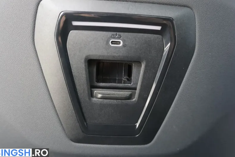BMW 520 (Seria 5) din 2024 cu 48.436 km - oferta BMW235403 - foto 28