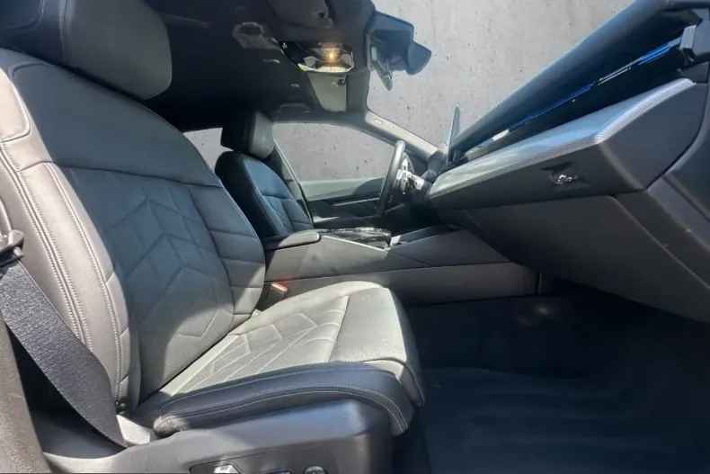 BMW 520 (Seria 5) din 2024 cu 49.900 km - oferta BMW235404 - foto 14
