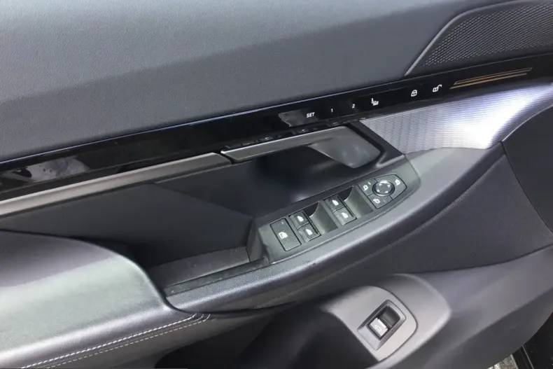 BMW 520 (Seria 5) din 2024 cu 47.500 km - oferta BMW235405 - foto 6